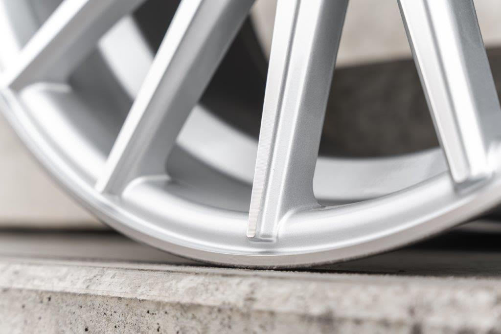 La Chanti LC-P5 19" 8,5J ET45 + 9,5J ET40 5x112 Silver Machined - obrazek 8