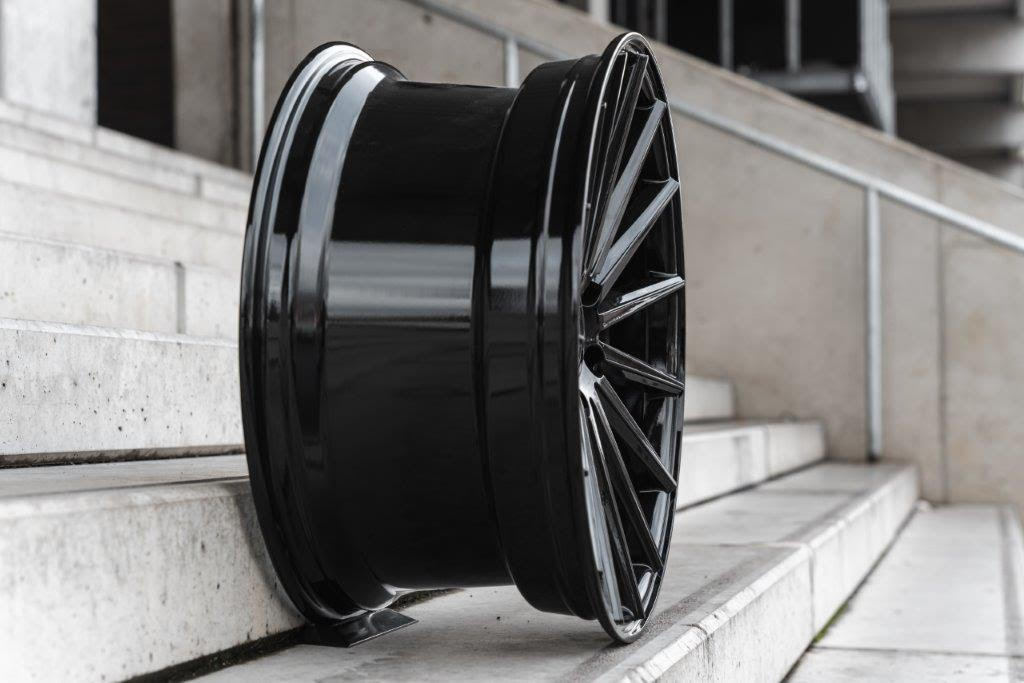 La Chanti LC-P5 19" 8,5J ET45 + 9,5J ET40 5x120 Glossy Black - obrazek 5