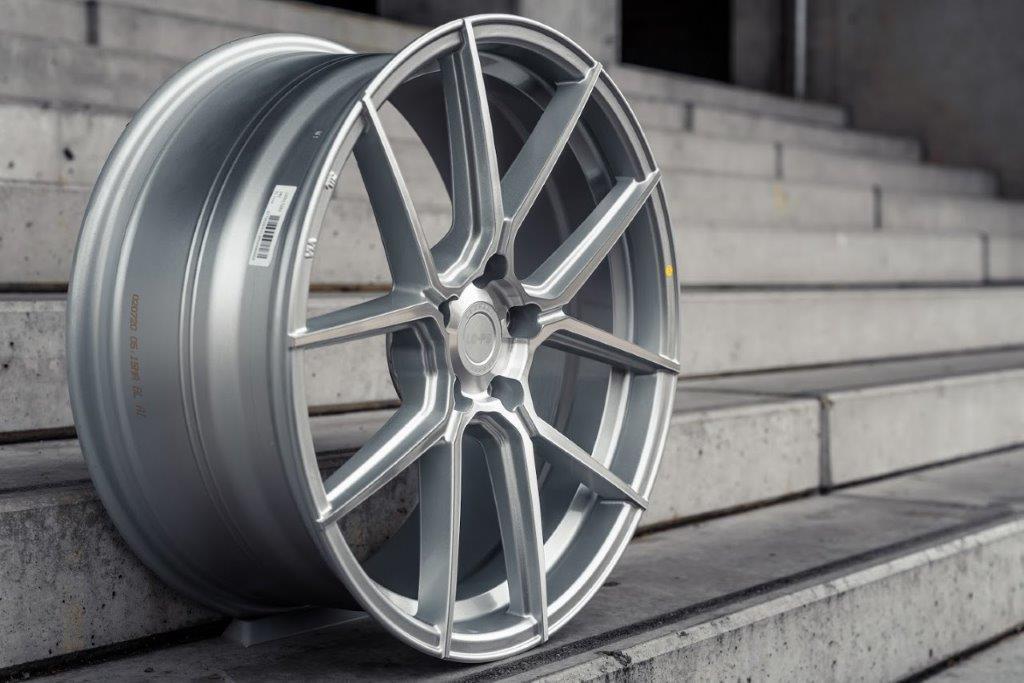 La Chanti LC-P6 19" 8,5J ET35 + 9,5J ET35 5x114,3 Silver Machined - obrazek 3