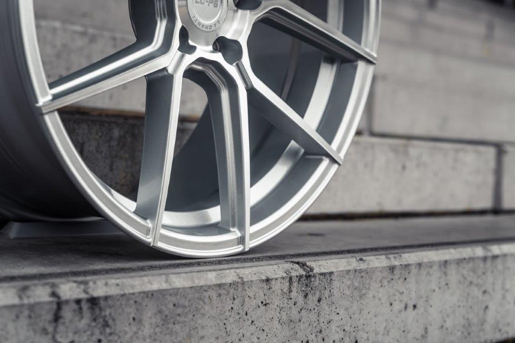 La Chanti LC-P6 19" 8,5J ET35 + 9,5J ET35 5x114,3 Silver Machined - obrazek 5
