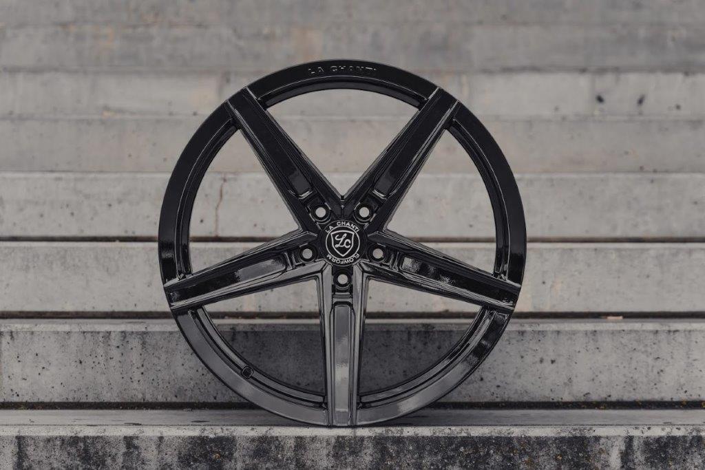 La Chanti LC-P8 20" 10J ET45 + 11J ET28/ET38 5x112 Glossy Black - obrazek 2