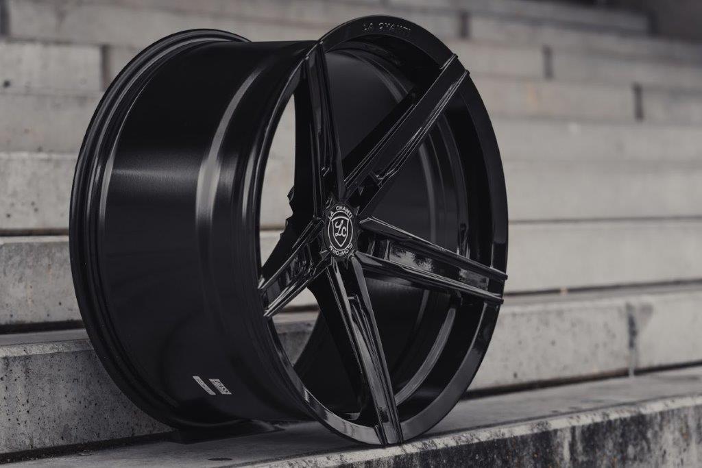 La Chanti LC-P8 20" 9J ET35 + 10J ET45 5x120 Glossy Black - obrazek 4