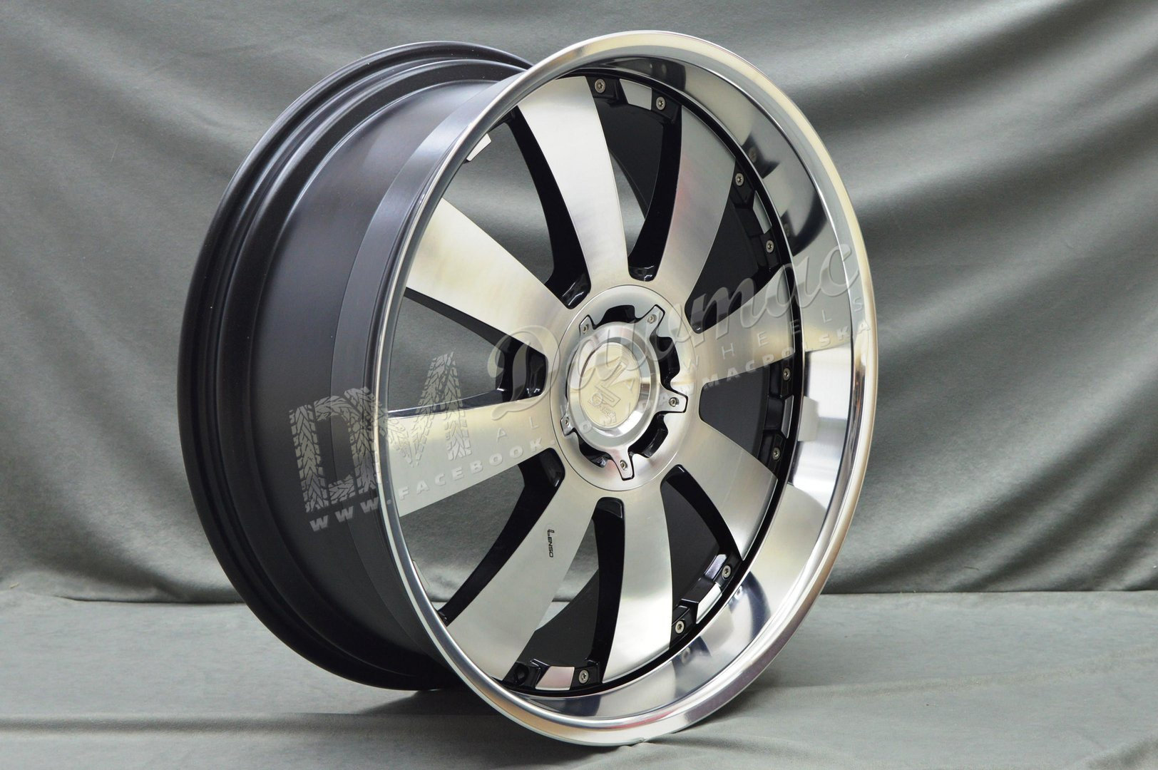 Lenso Concerto 18" 8,5J ET35 5x100-5x139,7 Black Polished & Mirror Lip - obrazek 6