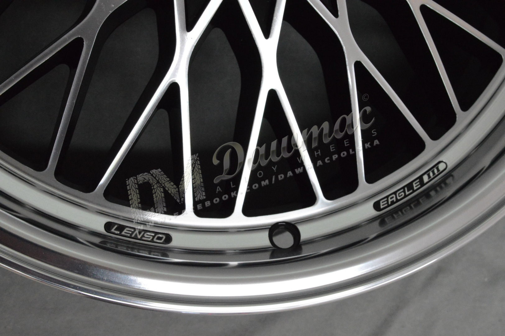 Lenso Eagle 3 17" 7,5J ET35 5x98-5x120 Black Polished & Mirror Dish - obrazek 7