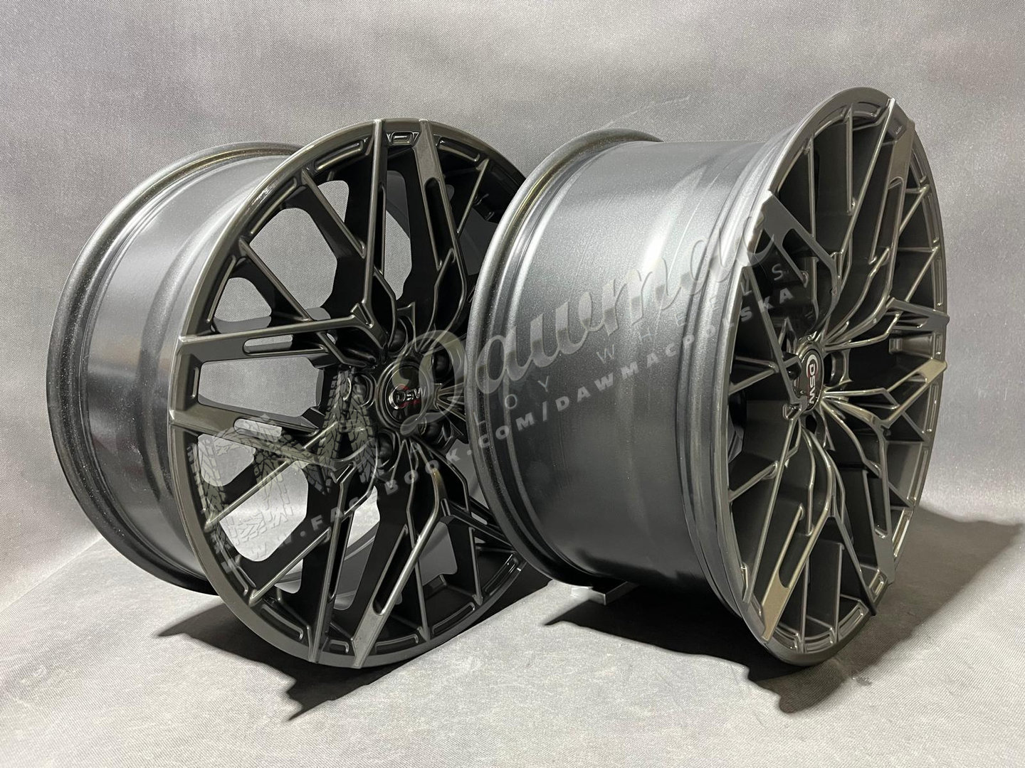 MESO 19" 8,5J ET33 + 9,5J ET37 5x120 Gunmetal - obrazek 6