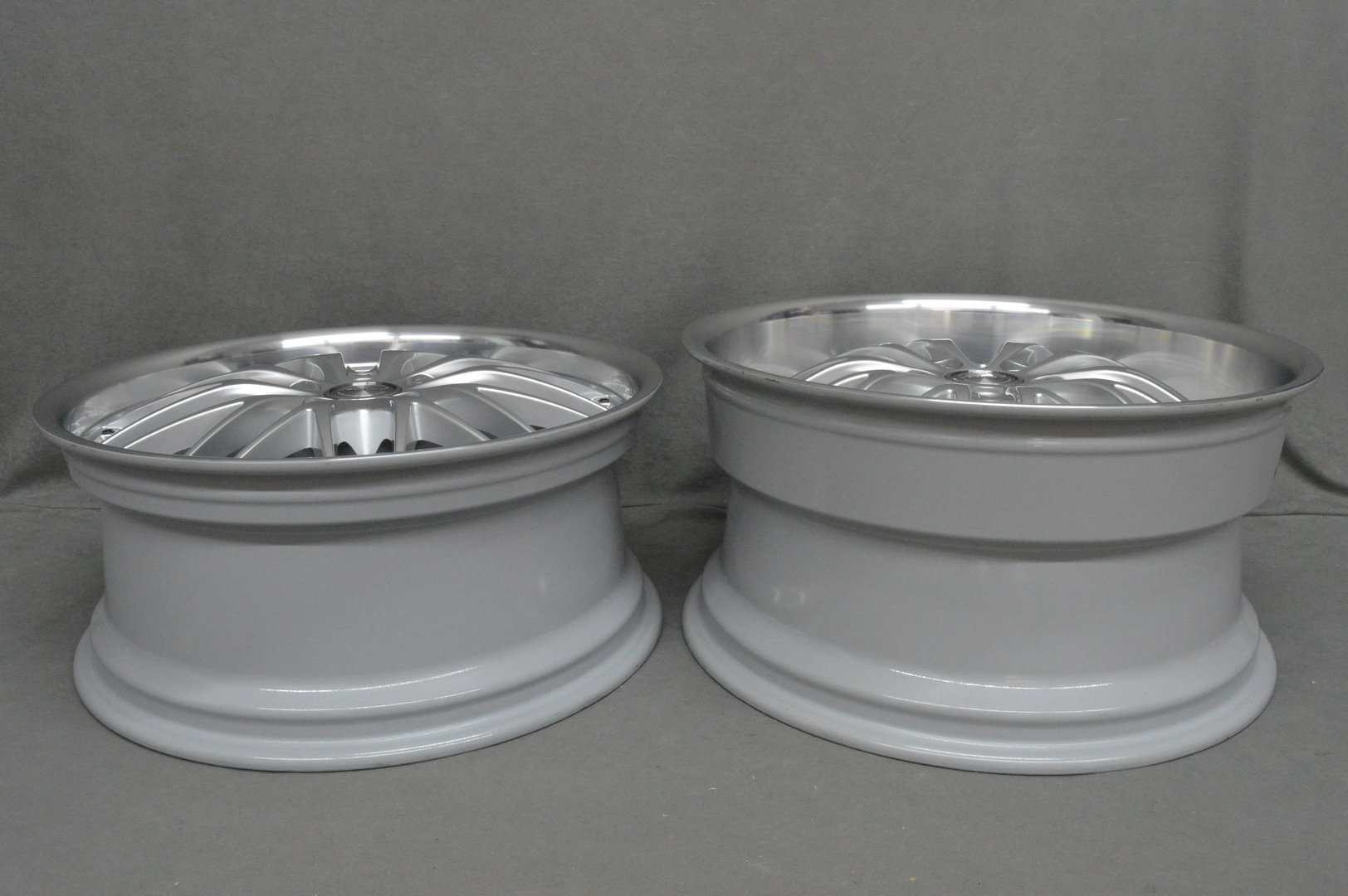MRR MODEL:GT1 20" 8,5J ET20 + 10J ET20 5x120 HS - obrazek 8