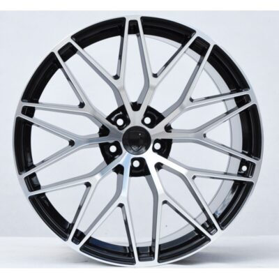 Model: 1067 21" 9,5J ET46 + 11J ET58 5x130 MB