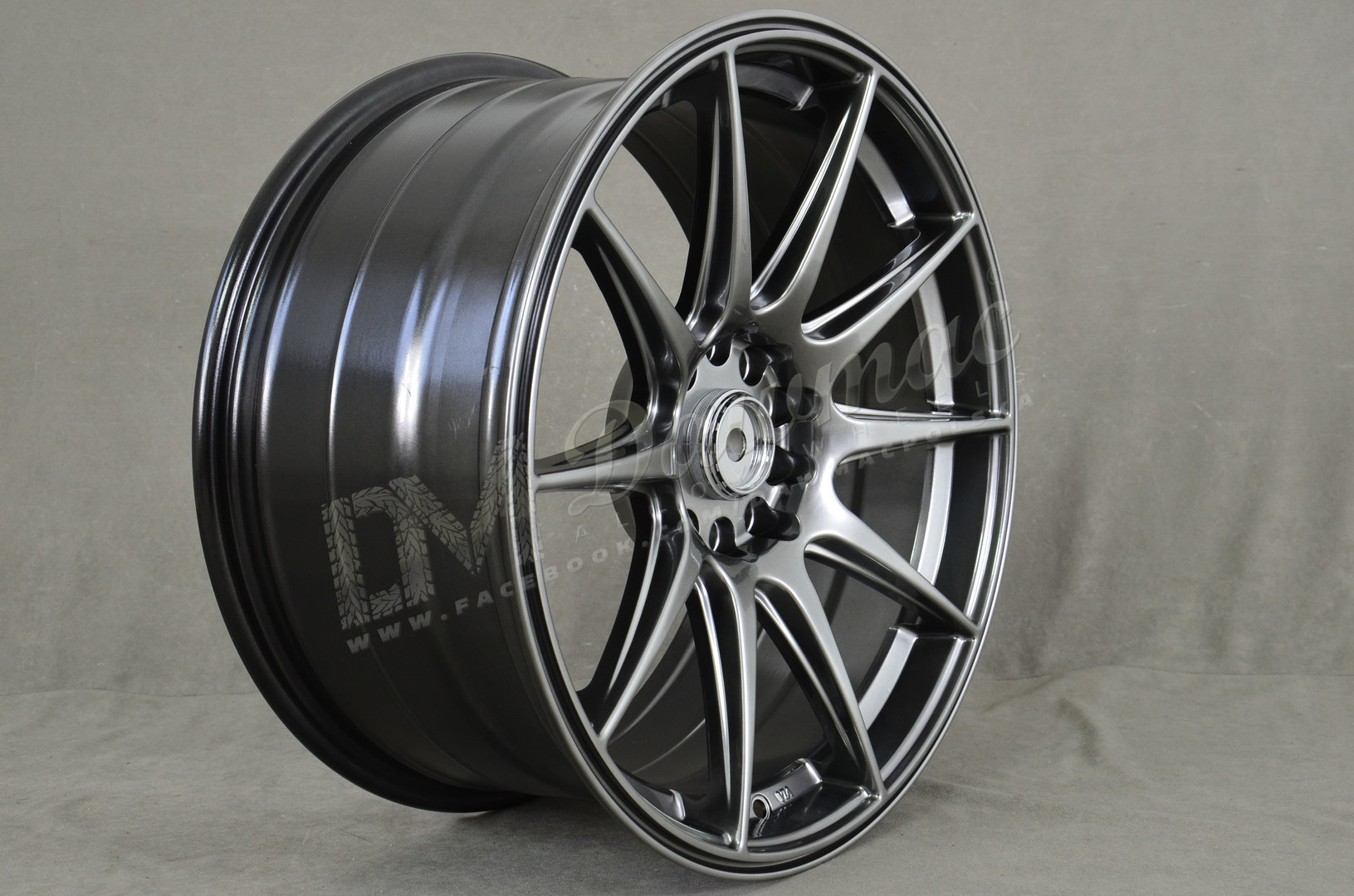 Model: 266 18" 8,75J ET30 5x114,3/5x120 Hyper Black - obrazek 4