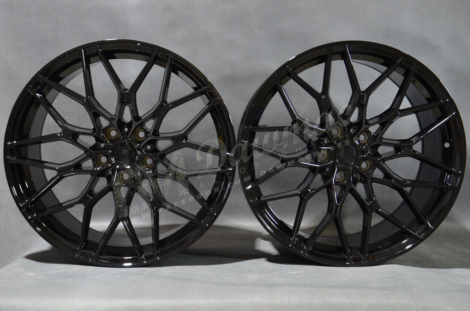 Model: 292 20" 8,5J ET35 + 9,5J ET38 5x120 Black - obrazek 2