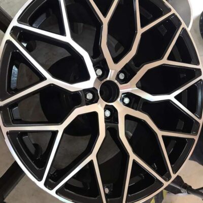 Model: 318 19" 9,5J ET37 5x112 Black Polished