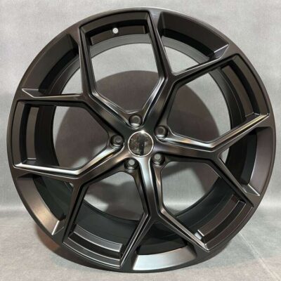 Model: 5598 21" 9J ET31 5x112 BLHM