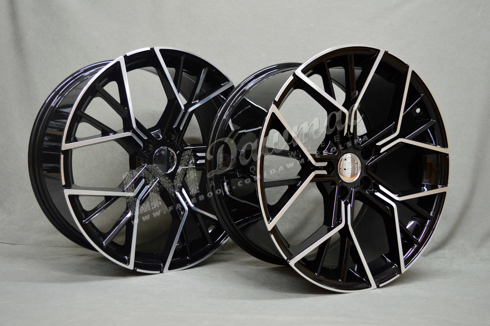 Model: 5602 20" 8,5J ET35 + 9,5J ET40 5x120 Gloss Black Polished - obrazek 5