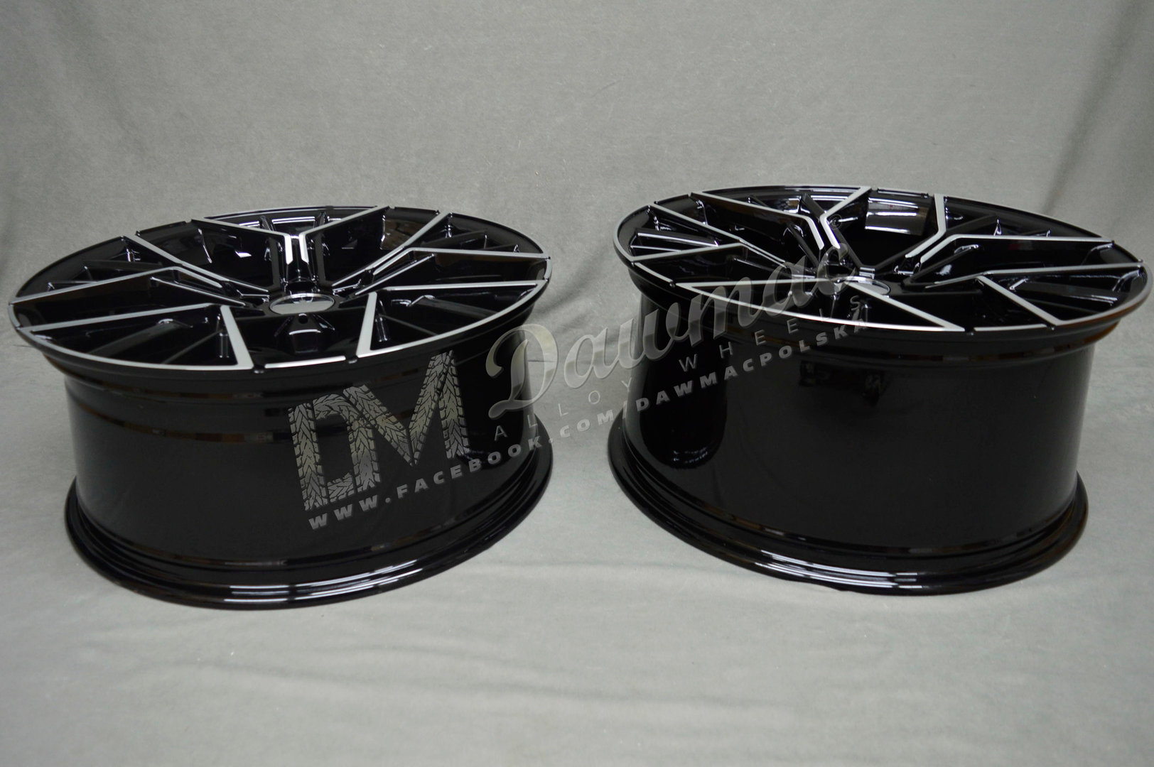 Model: 5602 20" 8,5J ET35 + 9,5J ET40 5x120 Gloss Black Polished - obrazek 8