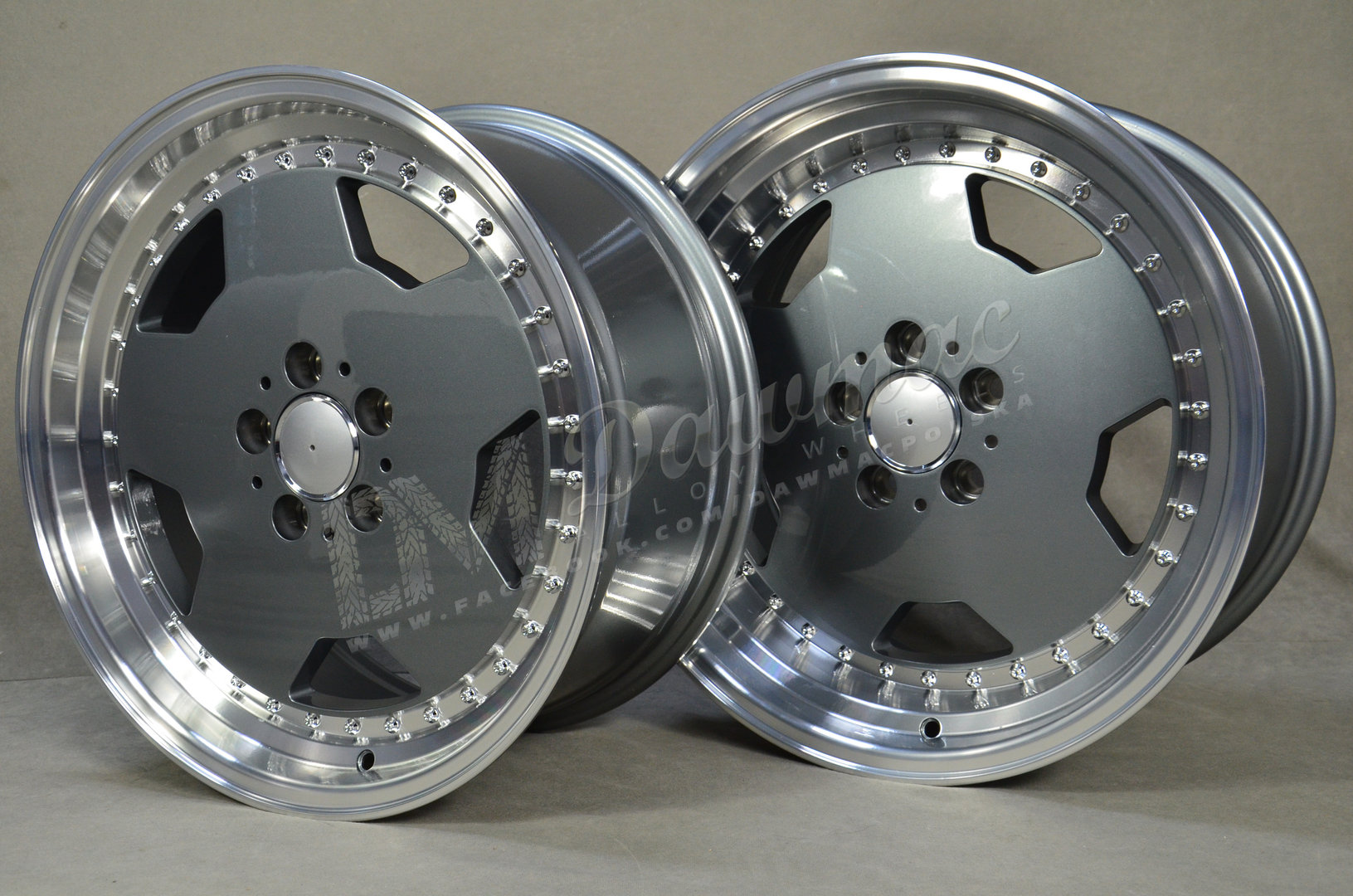 Model: 5852 17" 8J ET25 + 9,5J ET25 5x112 Grey Polished - obrazek 5