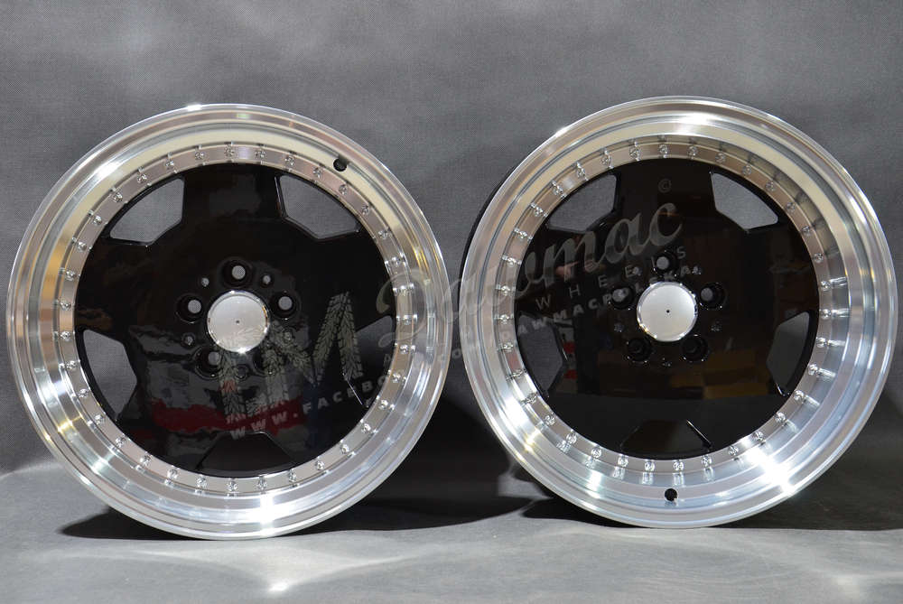 Model: 5852 18" 8J ET35 + 9J ET30 5x112 Gloss Black