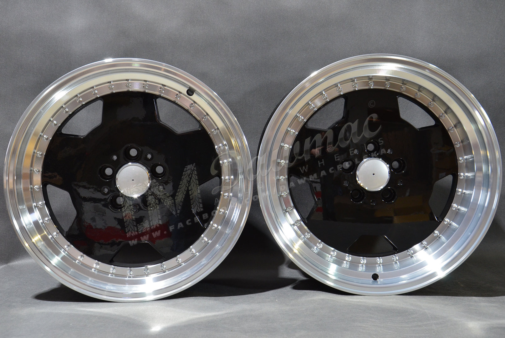 Model: 5852 18" 8J ET35 + 9J ET30 5x112 Gloss Black - obrazek 2