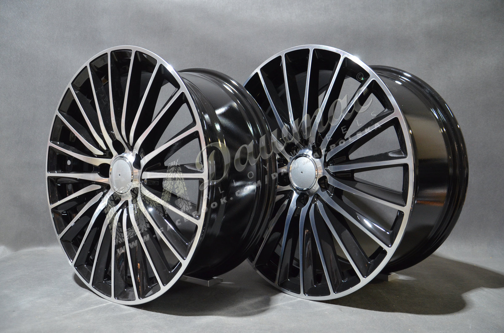 Model: 5909 20" 8,5J ET34,5 + 9,5J ET35,5 5x112 MB - obrazek 5