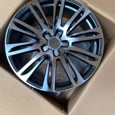 Model: 919 18" 8J ET42 5x112 Gunmetal Machined Face / 3 sztuki