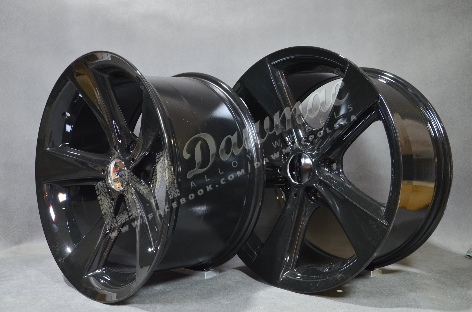 Model: BK086 18" 8,5J ET20 + 9,5J ET14 5x120 Gloss Black - obrazek 5