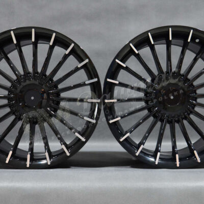 Model: BK273 19'' 8,5J ET20 + 9,5J ET20 5x120 BPM