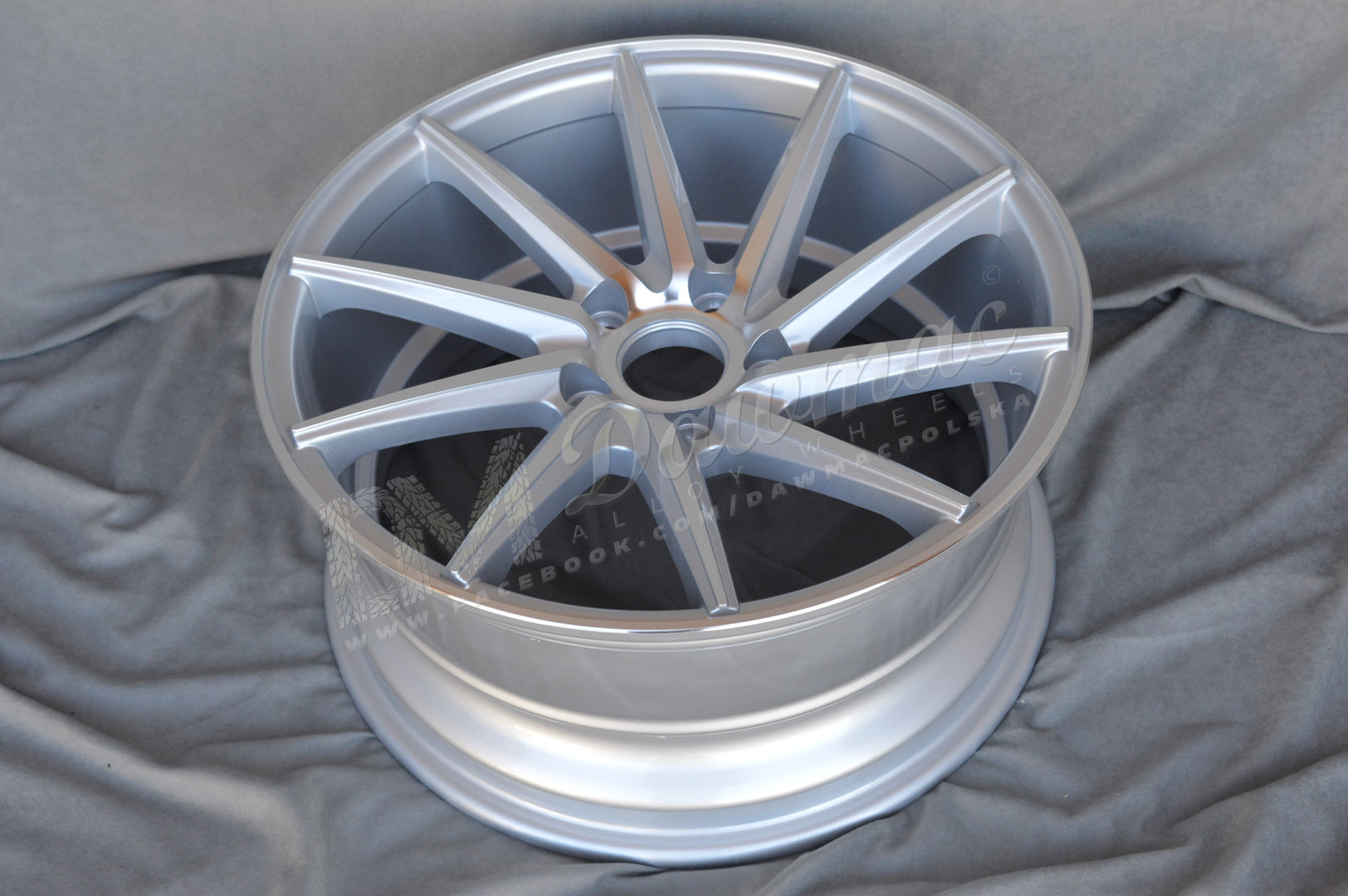 Model: BY1059 19" 8,5J ET30 + 9,5J ET38 5x112 Machined Silver - obrazek 5