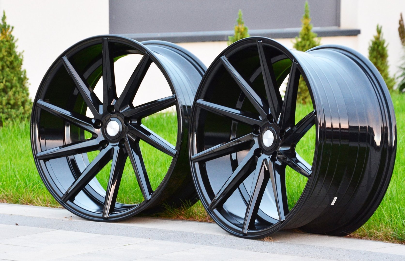 Model: BY1059 20" 8,5J ET30 5x112 Black - obrazek 4