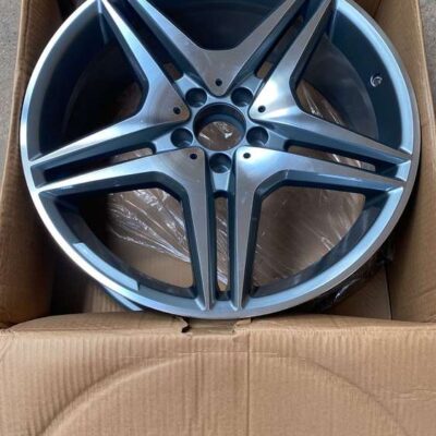 Model: S555 20" 8,5J ET45 5x112 GM Pol / 1 sztuka