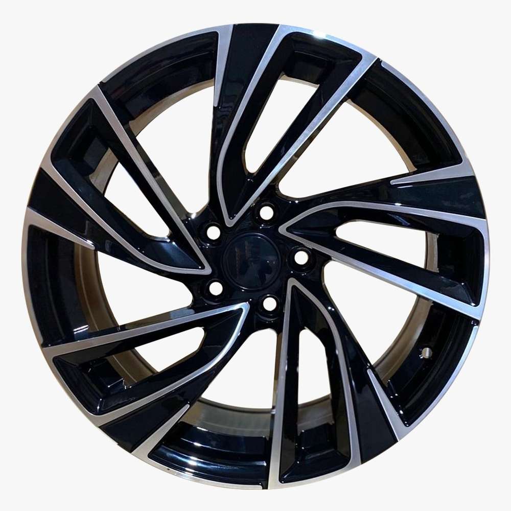 Model: VAG52 WT 18" 8J ET45 5x112 Gloss Black Machined