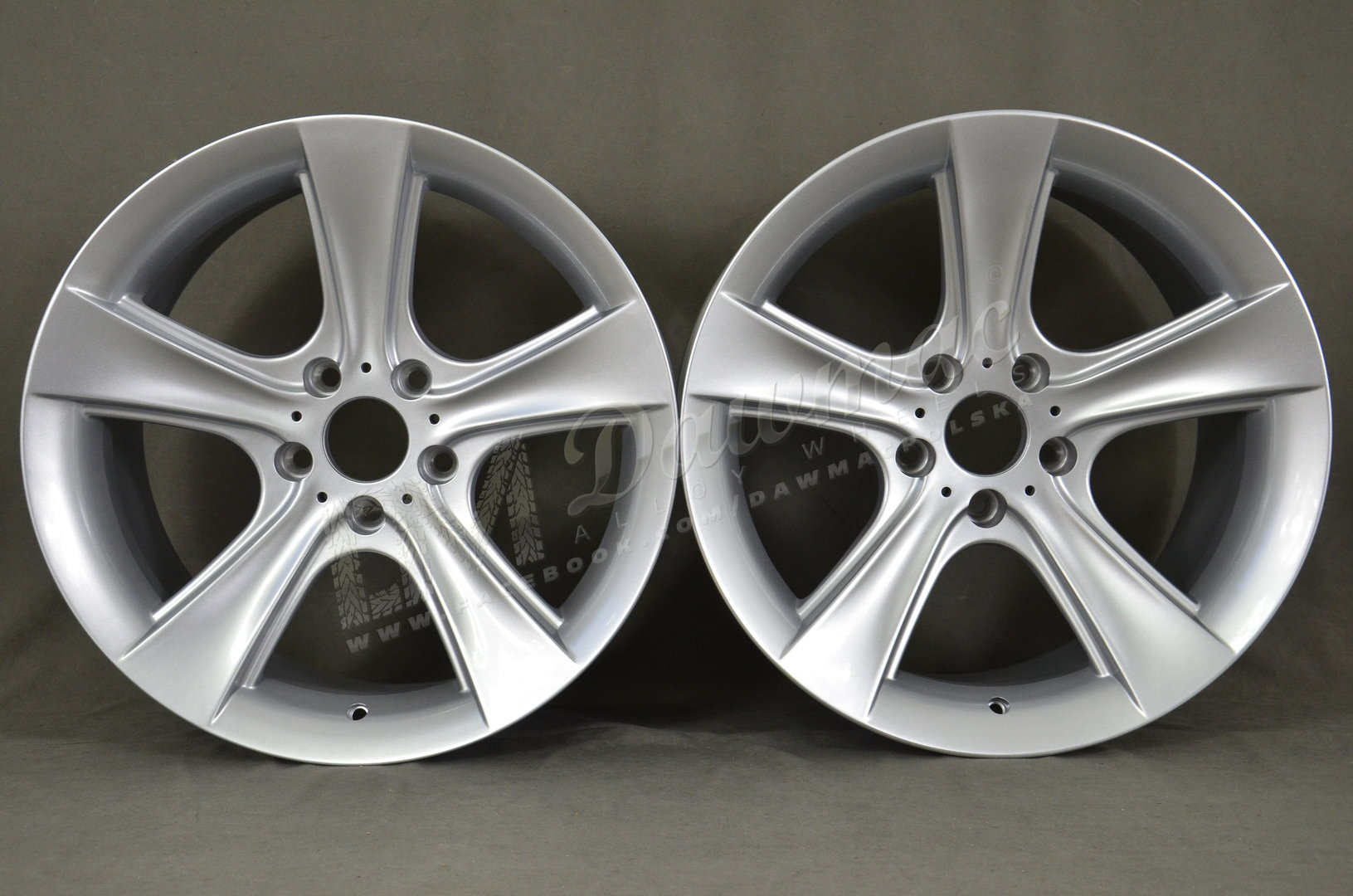 Model: XF720 18" 8,5J ET25 + 9,5J ET20 5x120 Silver - obrazek 2