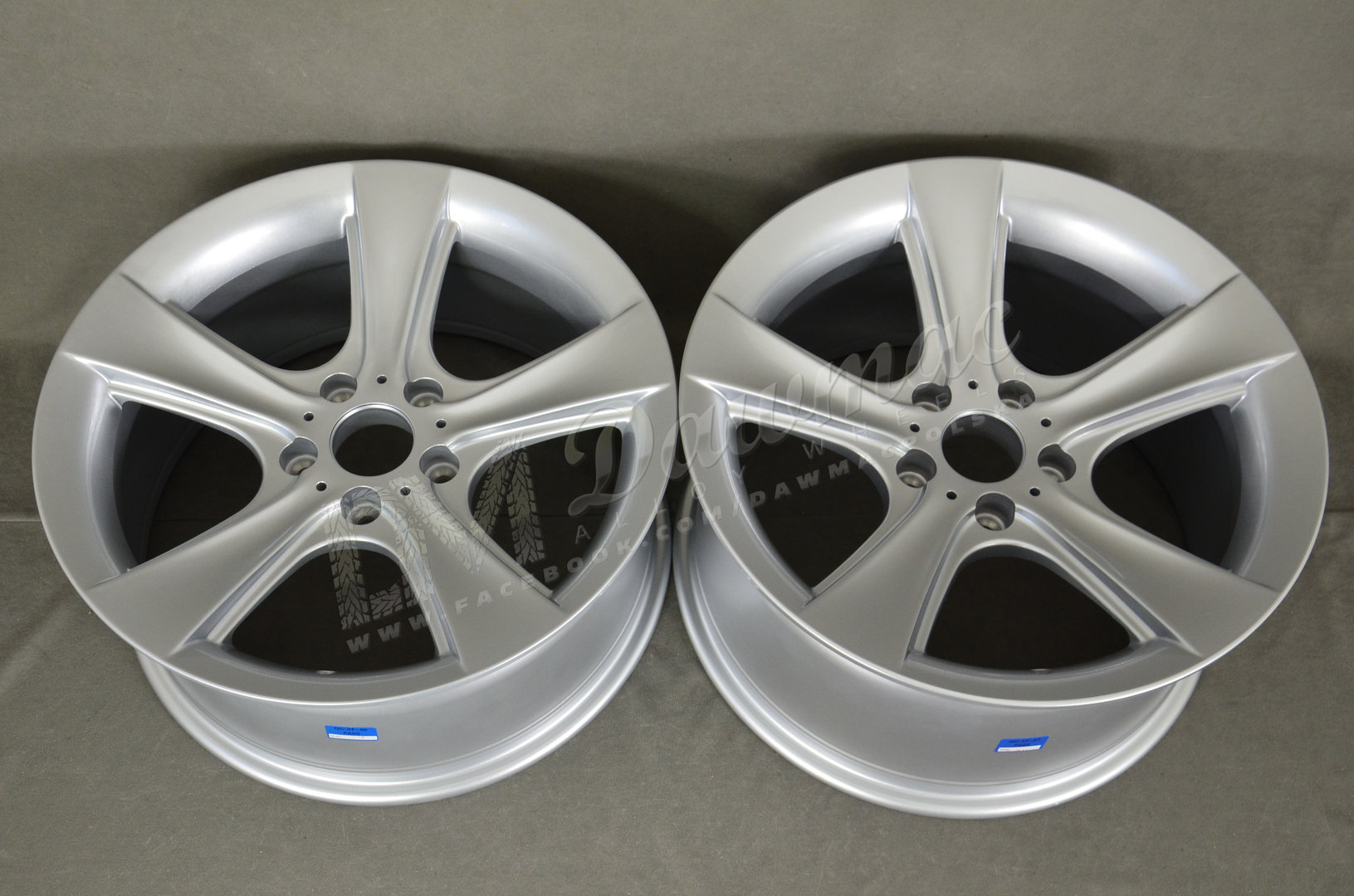 Model: XF720 18" 8,5J ET25 + 9,5J ET20 5x120 Silver - obrazek 5