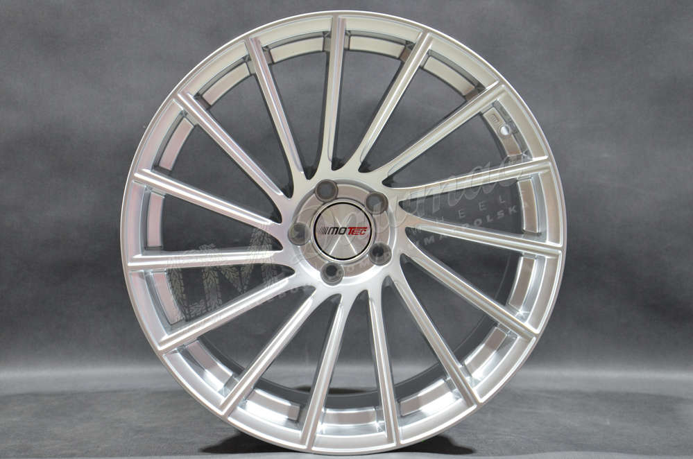 Motec Tornado 20" 9J ET35 + 10,5J ET35 5x120 High Gloss Silver
