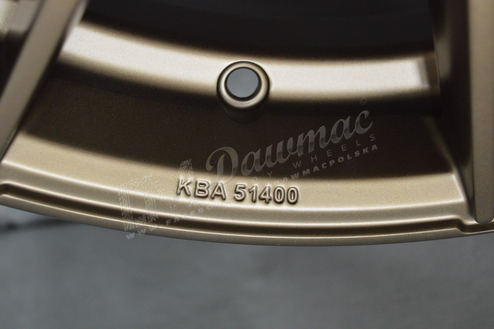 Motec Ultralight 19" 8,5J ET35 + 9,5J ET35 5x120 Copper Matt - obrazek 6