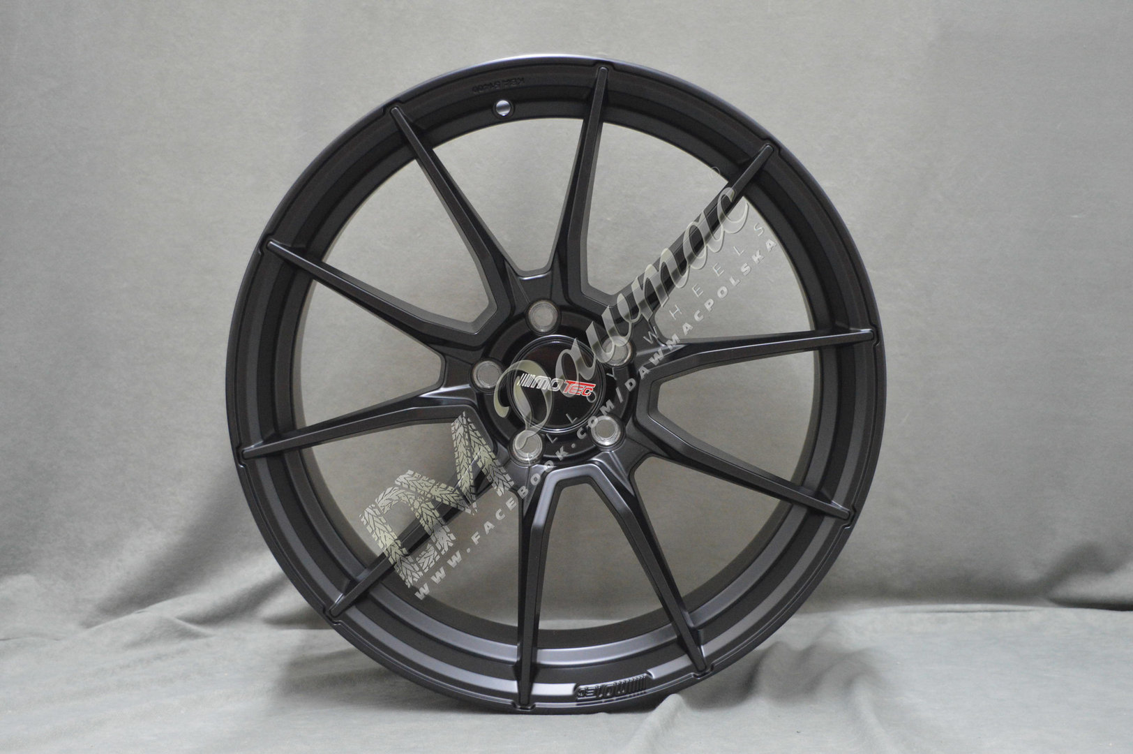 Motec Ultralight 19" 8,5J ET43 5x112 Flat Black - obrazek 2