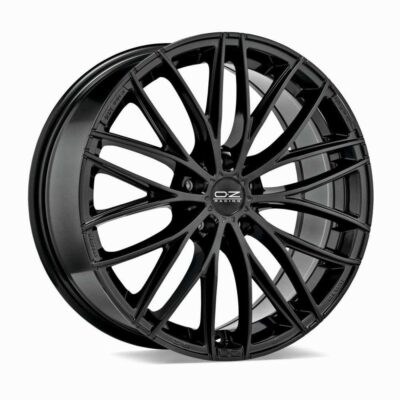 OZ Racing Italia 18" 8J ET48 5x112 Gloss Black
