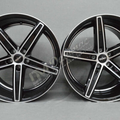 Oxigin 18 Concave 19" 8,5J ET23 5x112 Black Full Polish