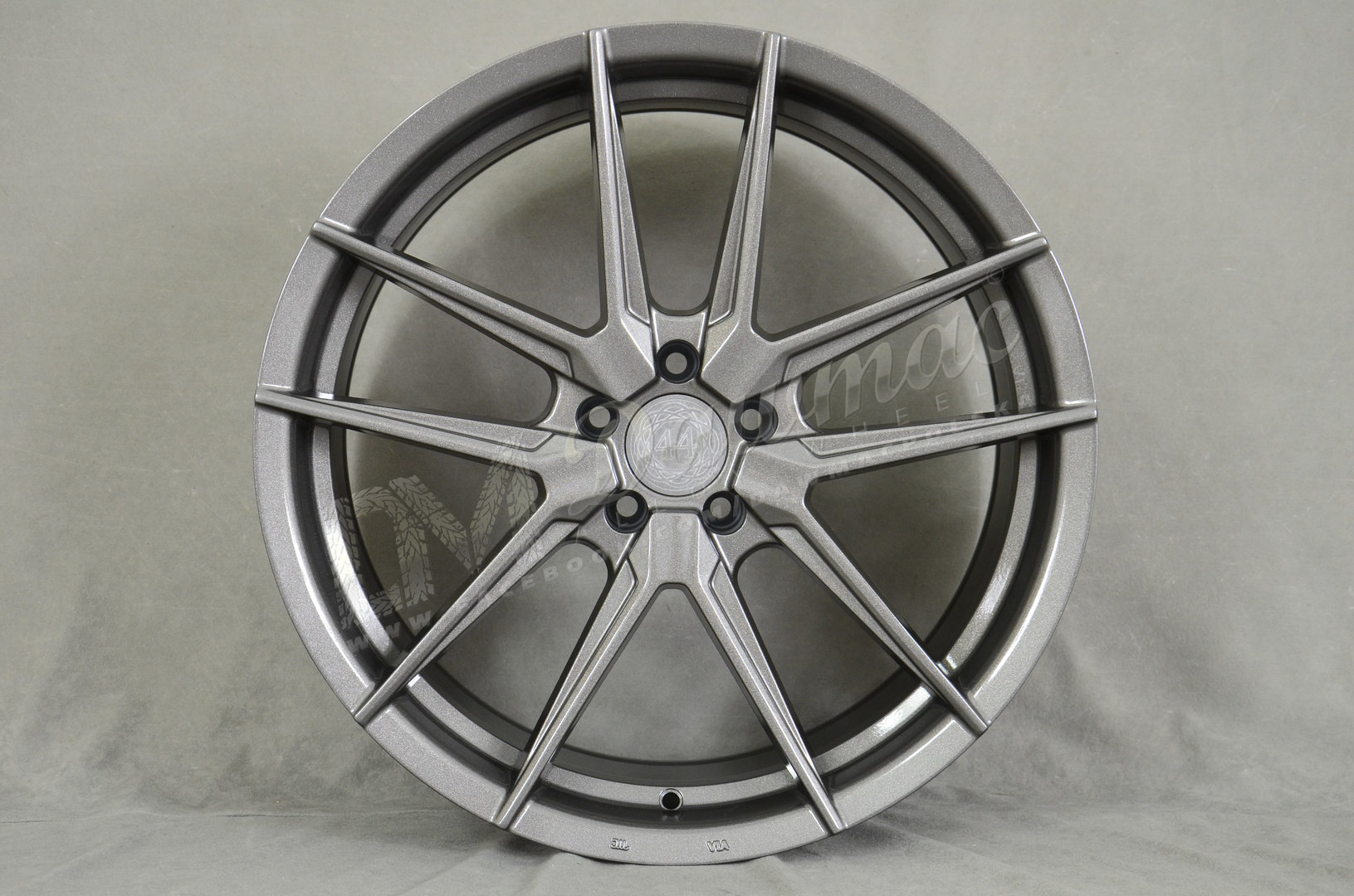 Quantum44 SFF1 20" 10J ET26 + 11J ET35 5x120 Diamond Graphite - obrazek 2