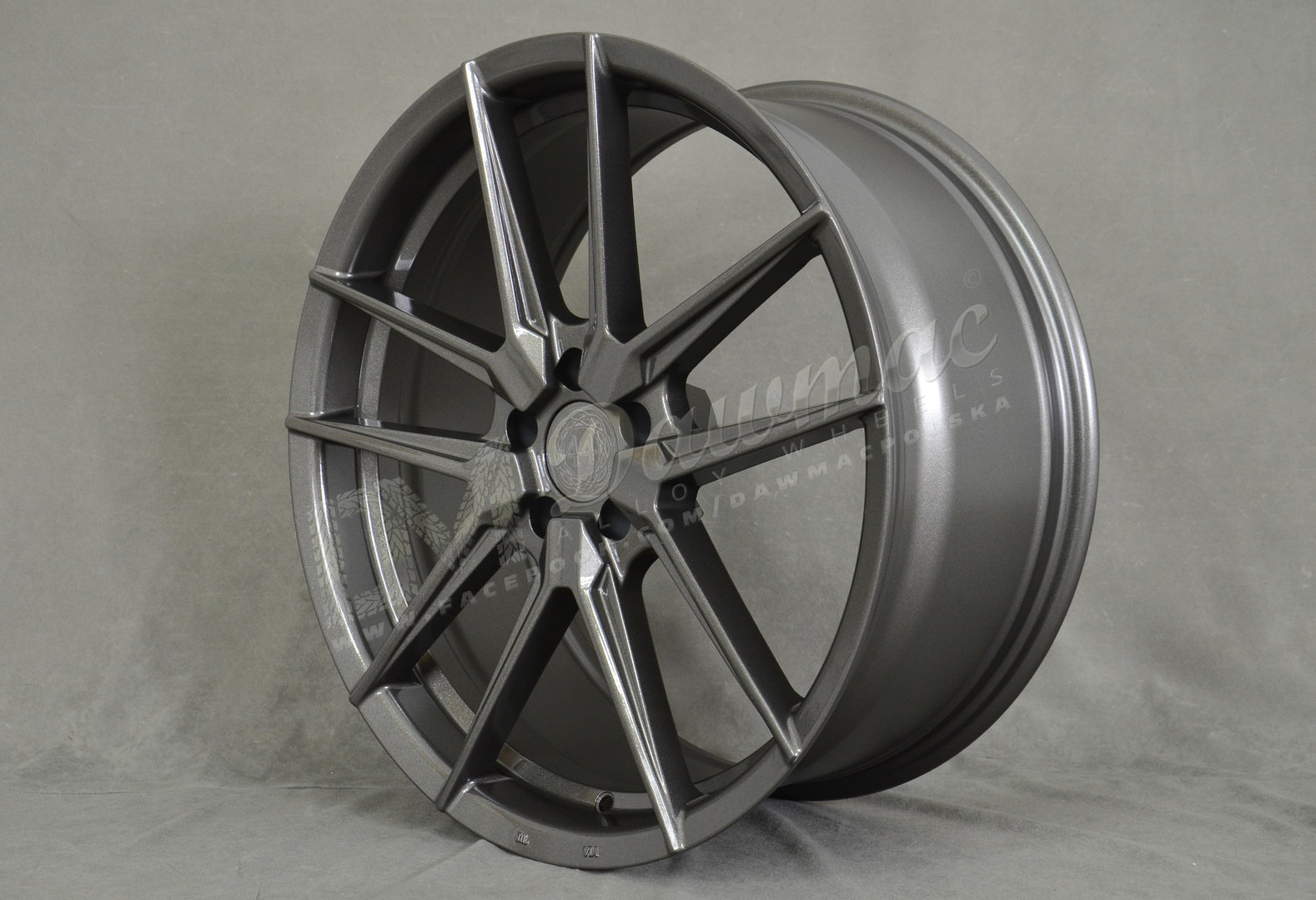 Quantum44 SFF1 20" 10J ET26 + 11J ET35 5x120 Diamond Graphite - obrazek 4