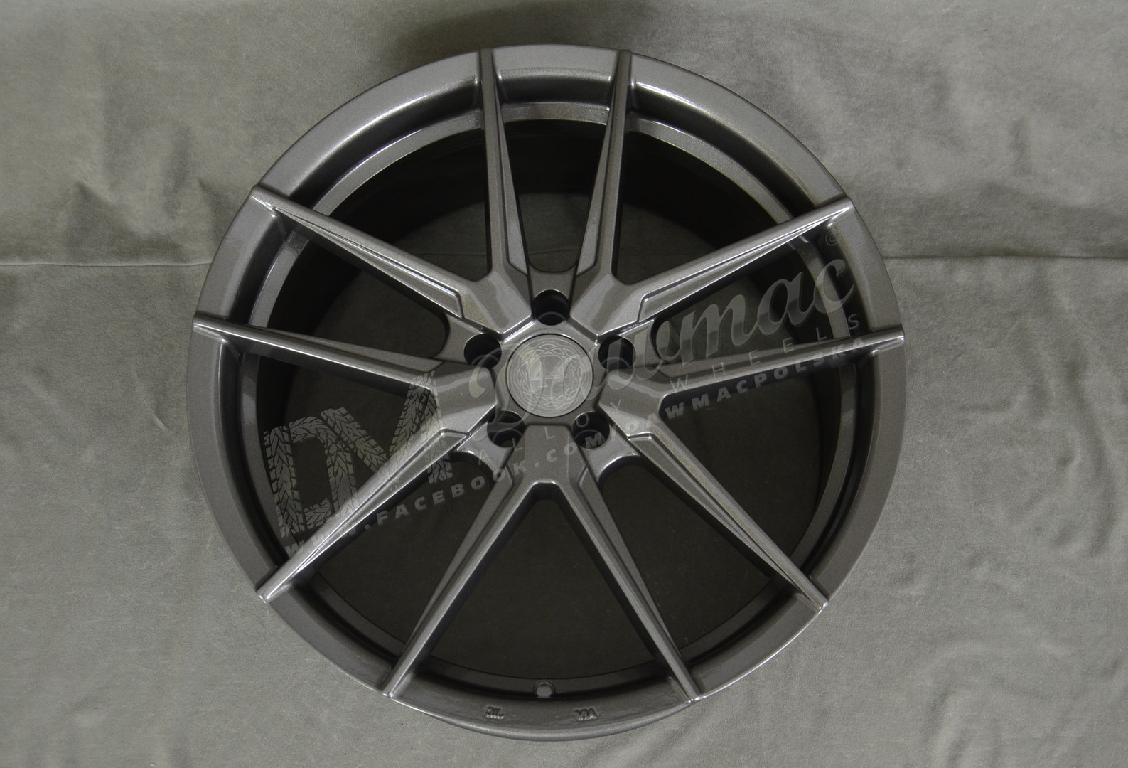 Quantum44 SFF1 20" 10J ET26 + 11J ET35 5x120 Diamond Graphite - obrazek 5