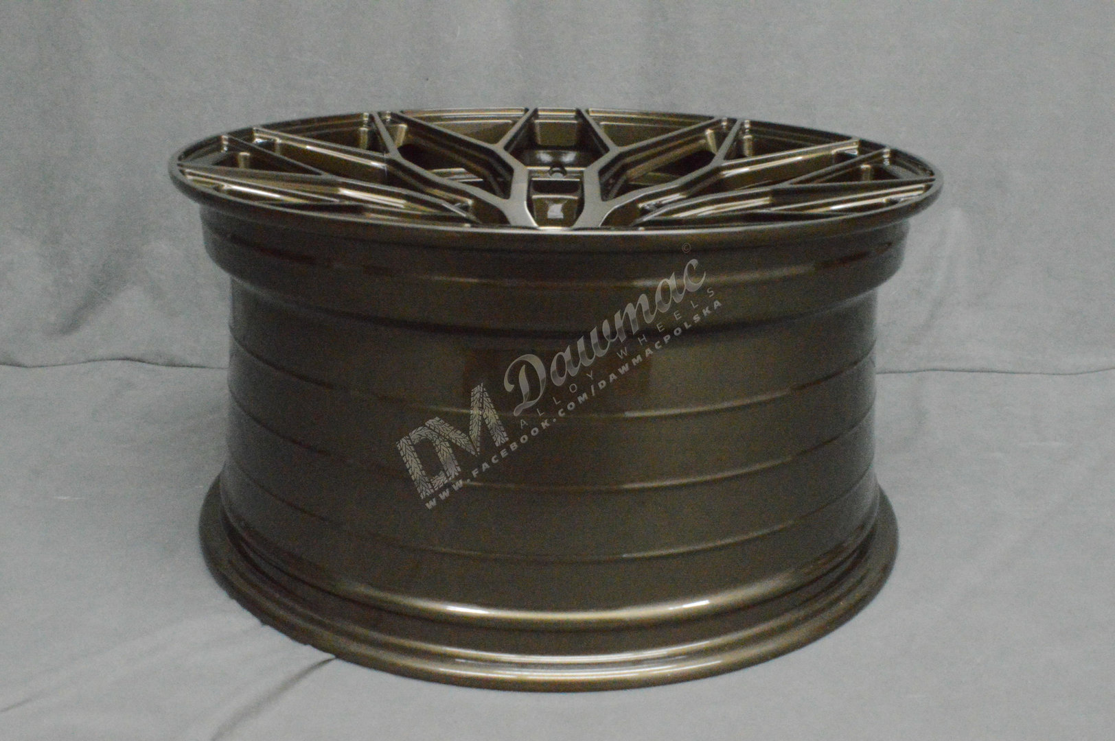 Riviera RF108 20" 10J ET15-45 BLANK Bronze Double Dark Tint - obrazek 7