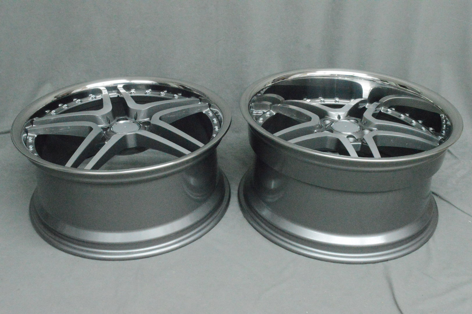 RUEDA ME47 20" 8,5J ET35 + 10J ET38 5x112 CGMF1 - obrazek 6