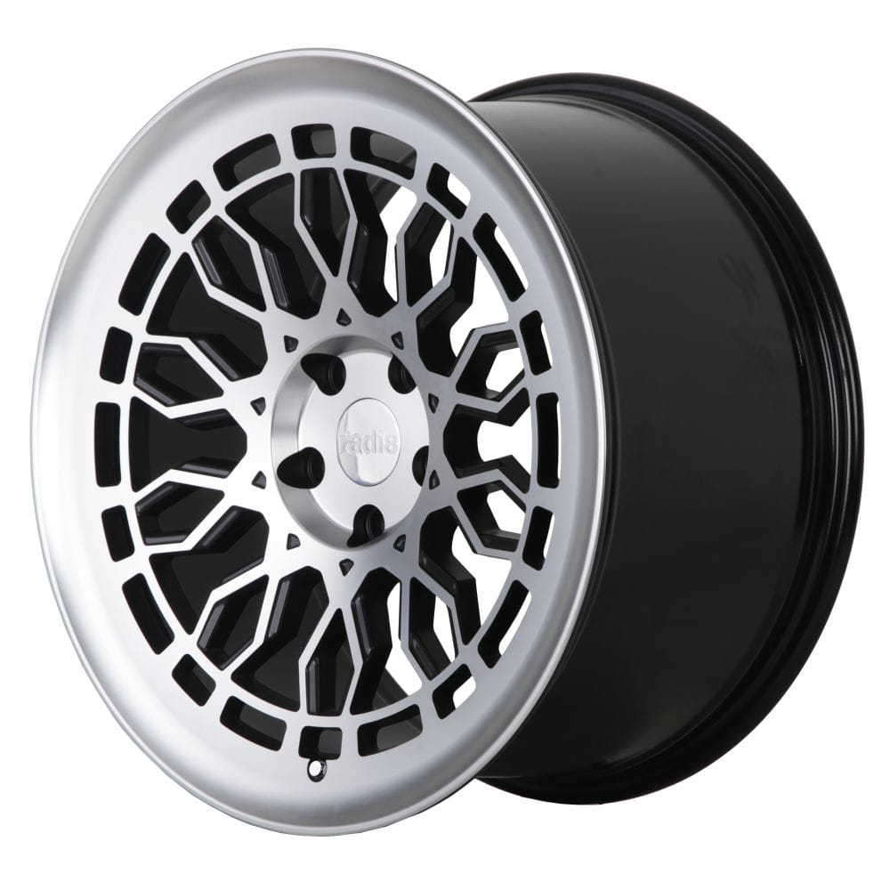 Radi8 R8-A10 19" 8,5J ET38 + 10J ET38 5x100 Gloss Black Machined Face