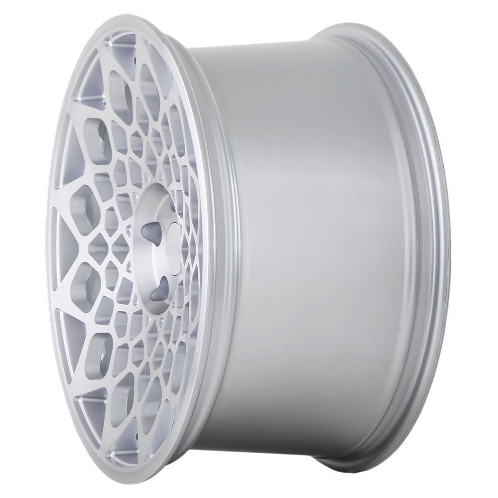 Radi8 R8-B12 18" 8,5J ET40 + 9,5J ET42 5x112 Matt Silver Machined Face - obrazek 4