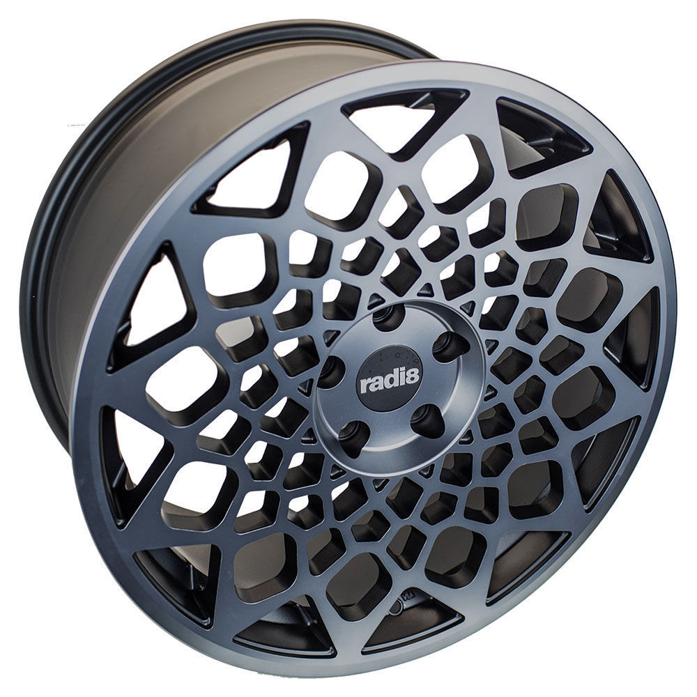 Radi8 R8-B12 19" 10J ET42 5x112 Matt Silver Machined Face - obrazek 3