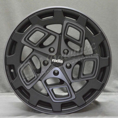 Radi8 R8-CM9 18" 8,5J ET40 5x112 Dark Mist