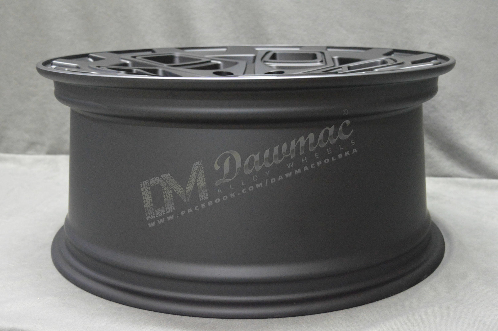 Radi8 R8-CM9 19" 8,5J ET42 + 10J ET42 5x112 Dark Mist - obrazek 7