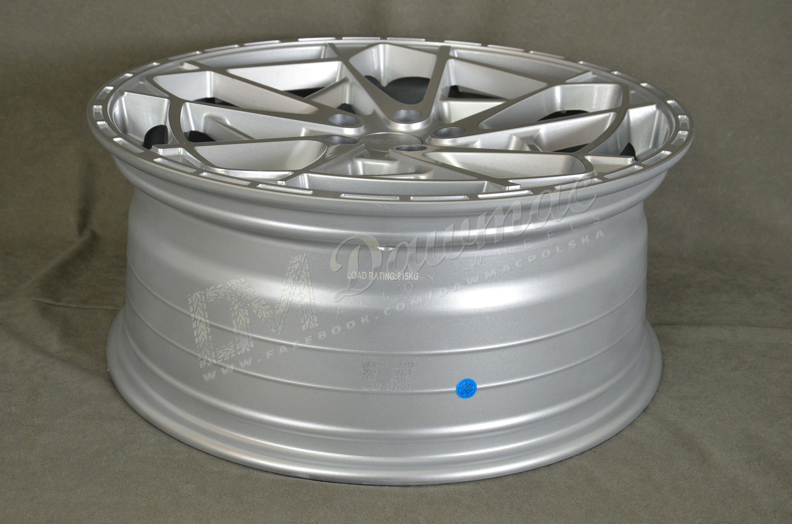 Radi8 R8-HS9 20" 8,5J ET35 + 10J ET42 5x120 Silver Machined - obrazek 6