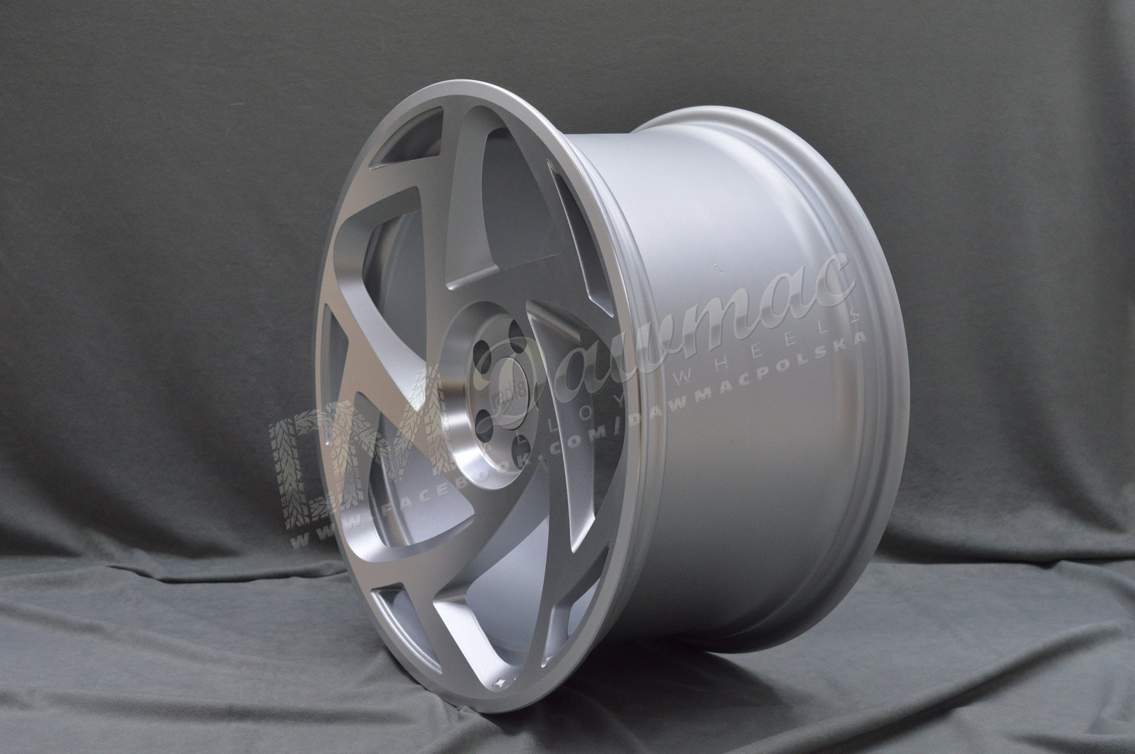 Radi8 R8-S5 18" 8,5J ET35 + 9,5J ET35 5x100 Matt Silver Machined Face - obrazek 3