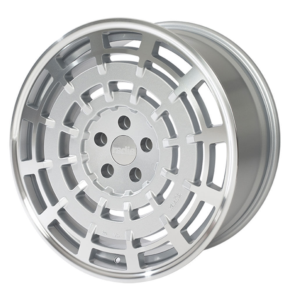 Radi8 R8-SD11 19" 8,5J ET45 5x112 Matt Silver Machined Face - obrazek 2