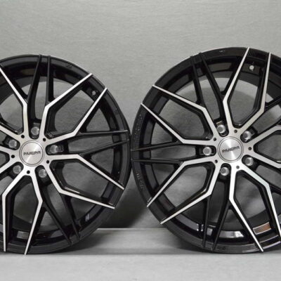 Riviera RF101 20" 10,5J ET15-45 BLANK Black Polished