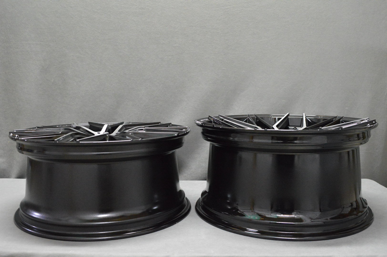 Riviera RF101 21" 9J ET15-45 BLANK Black Polished - obrazek 8